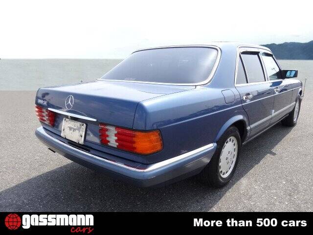 Bild 9/15 von Mercedes-Benz 300 SE (1991)