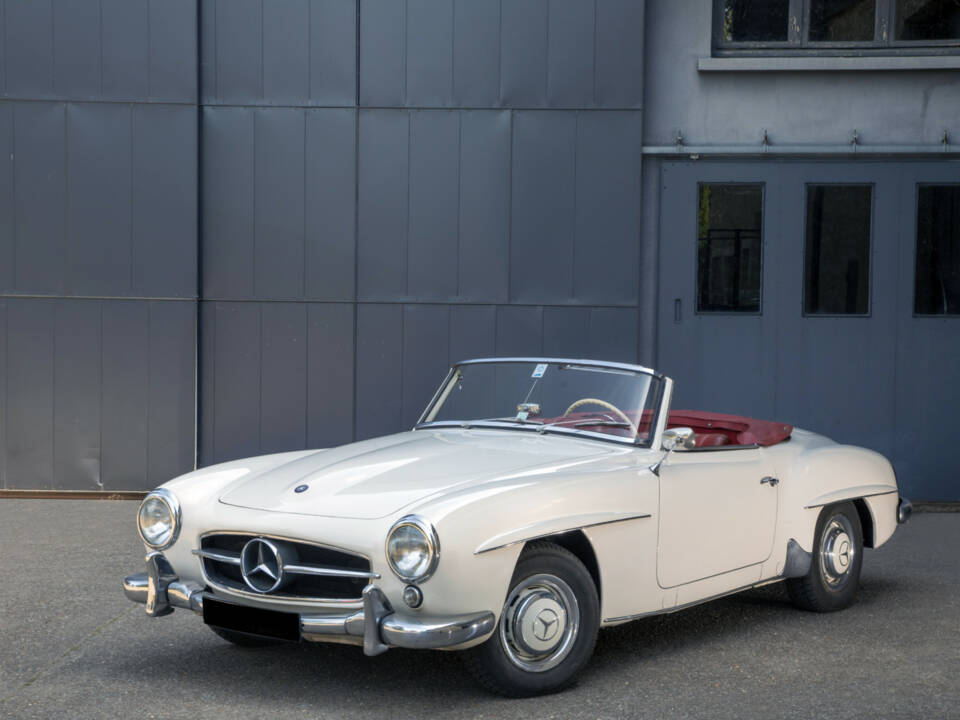 Image 1/19 of Mercedes-Benz 190 SL (1957)