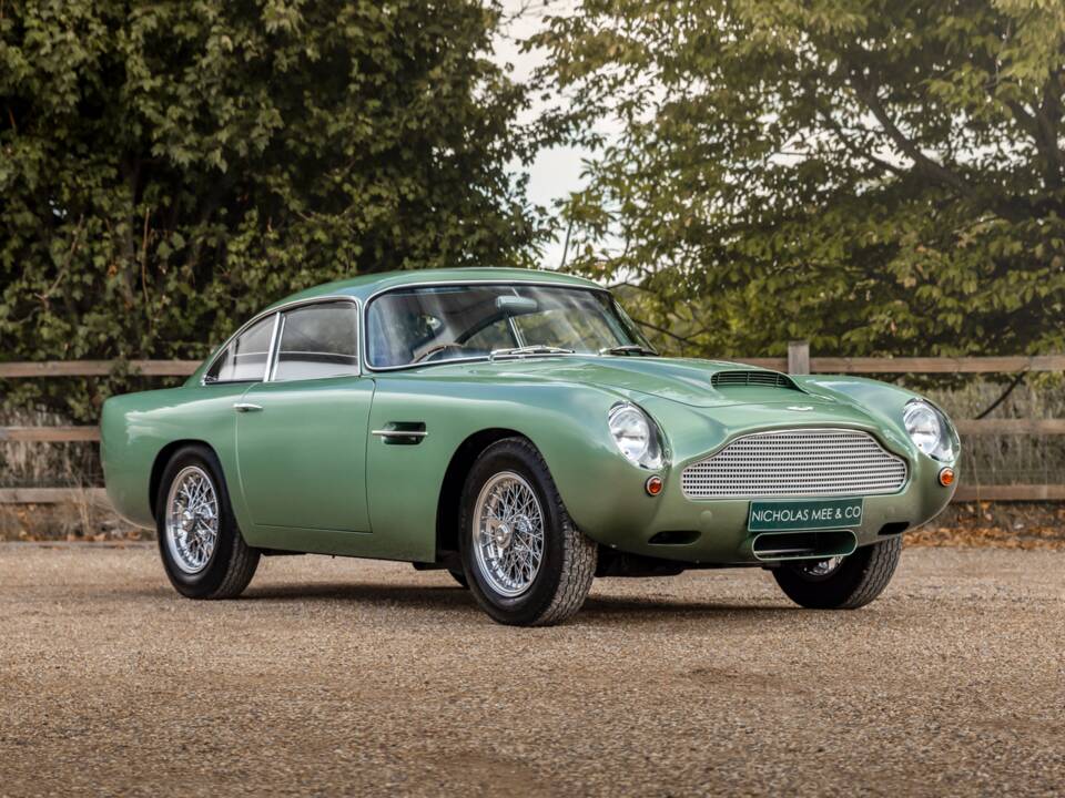 Image 48/62 of Aston Martin DB 4 GT (1960)