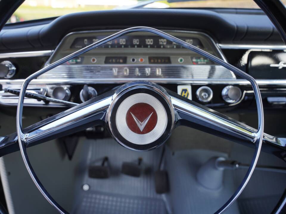 Immagine 29/50 di Volvo PV 544 (1960)