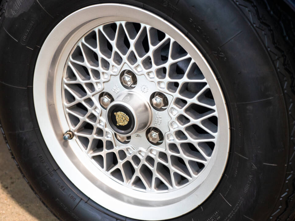 Image 30/30 de Jaguar XJS 5.3 V12 (1988)