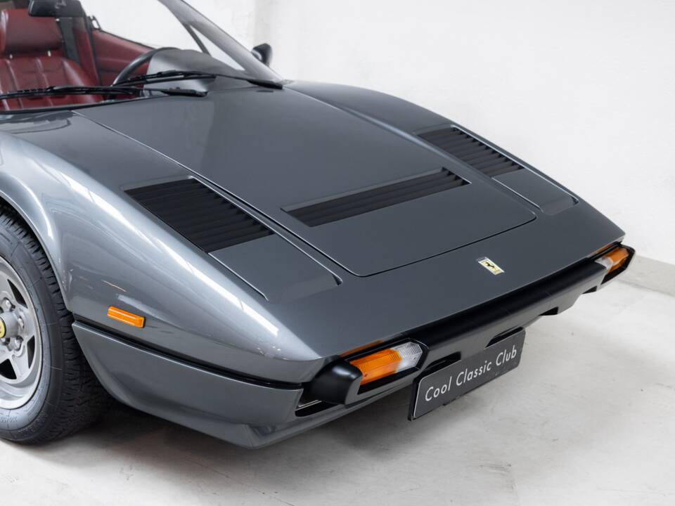 Bild 29/40 von Ferrari 308 GTS Quattrovalvole (1984)