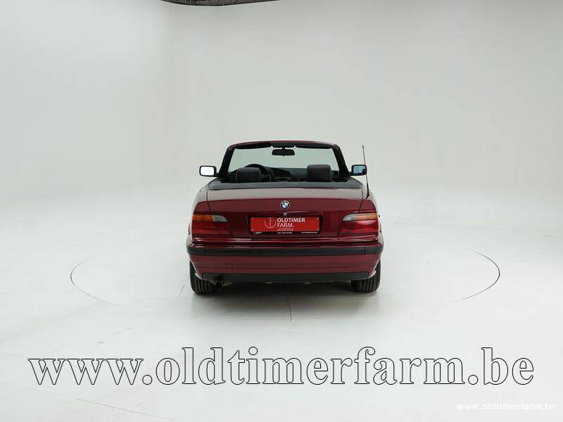 Imagen 7/15 de BMW 318i (1995)