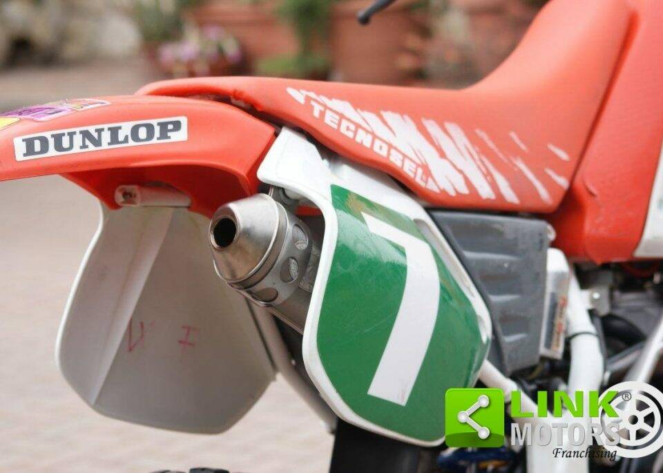Image 8/10 of Honda DUMMY (1991)
