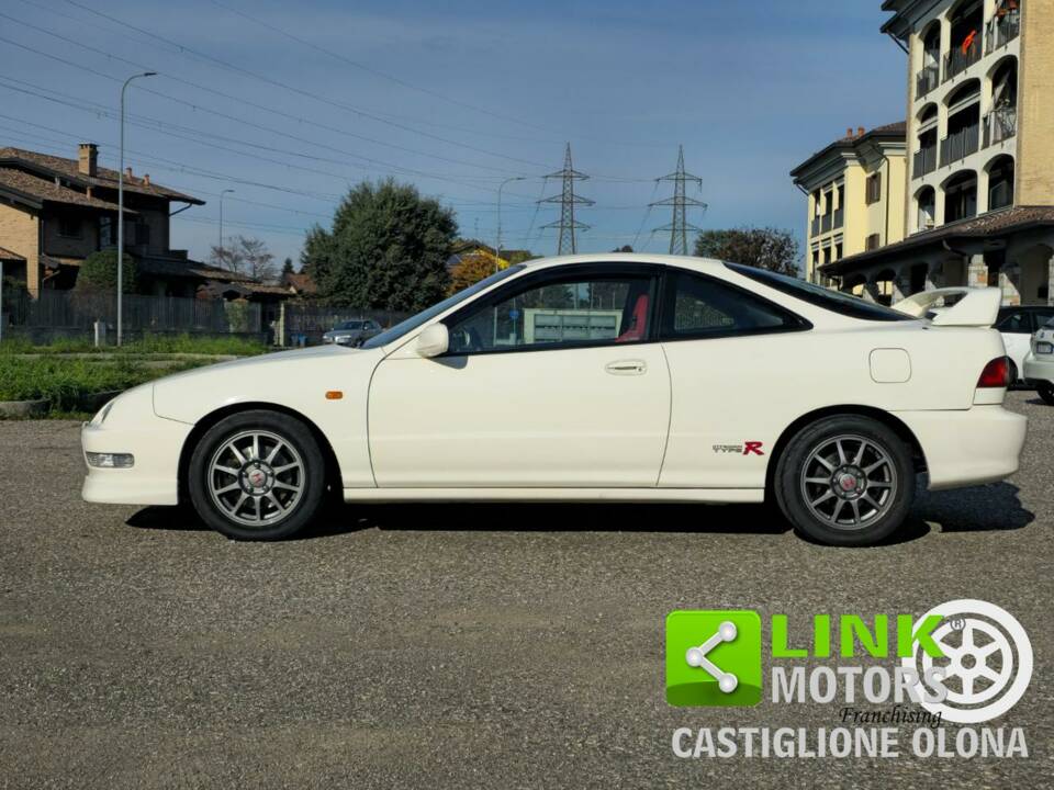 Bild 7/10 von Honda Integra Type R (1999)