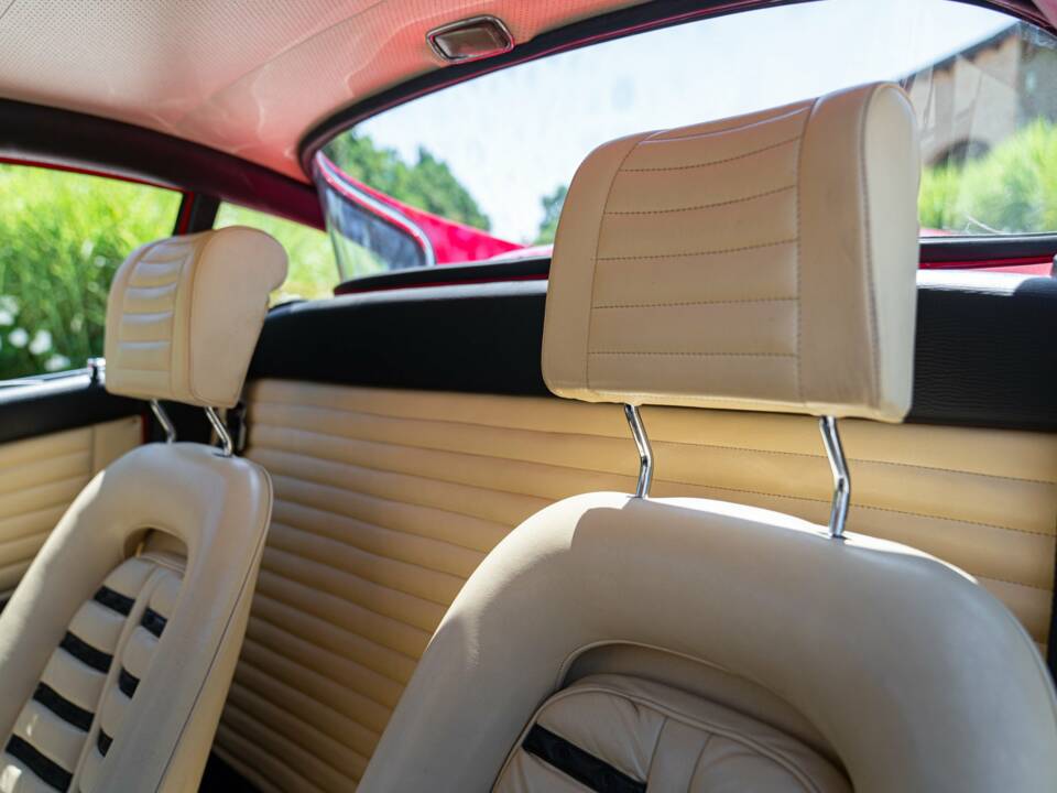 Image 28/50 de Ferrari Dino 246 GT (1971)