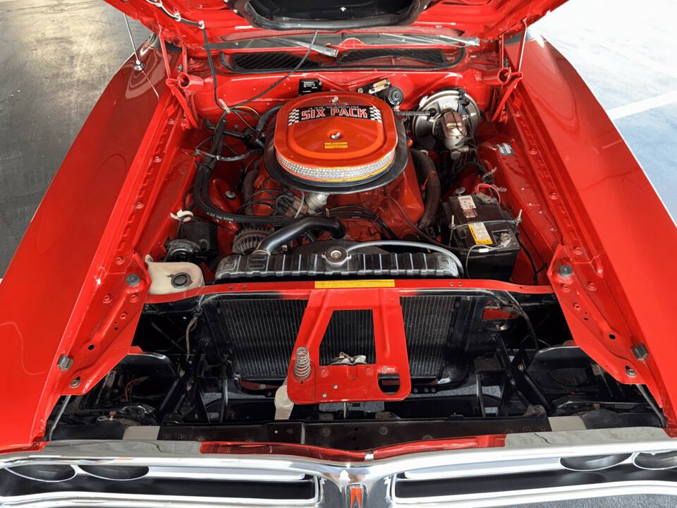 Image 28/81 of Dodge Charger Super Bee 440 (1971)