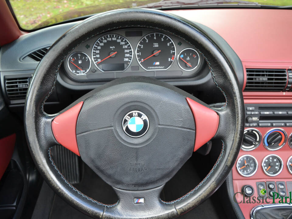 Image 28/43 de BMW Z3 M Roadster (US) (1999)