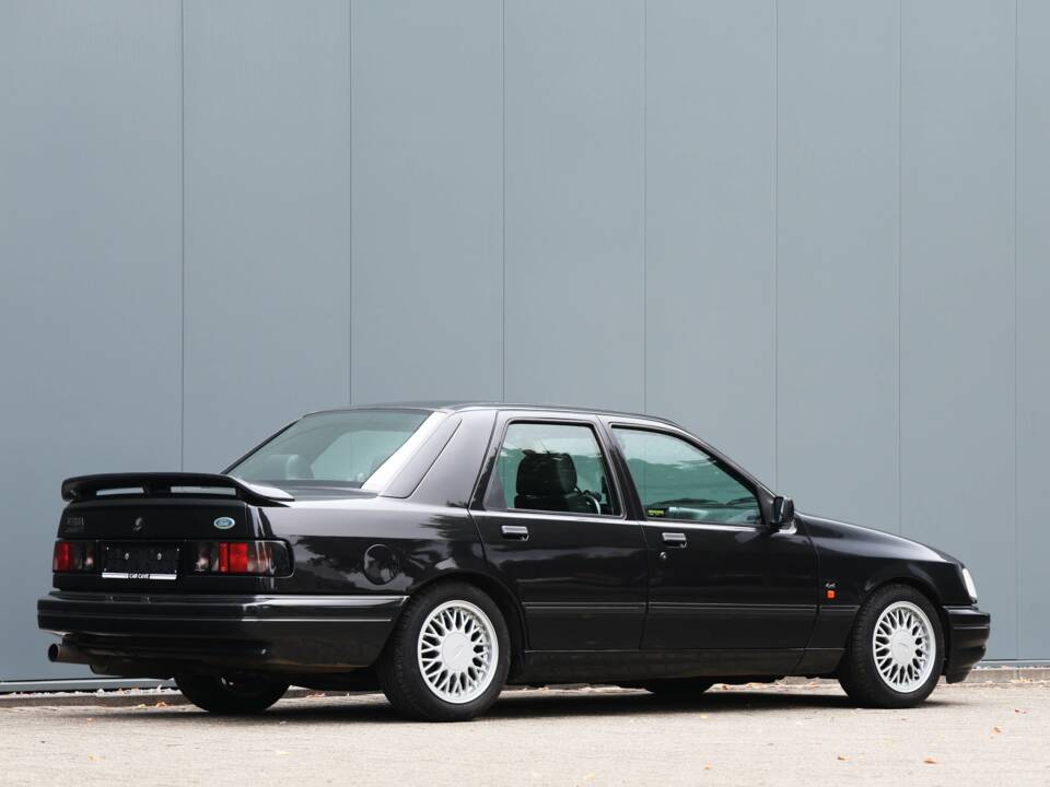 Image 2/50 of Ford Sierra Cosworth 4x4 (1992)