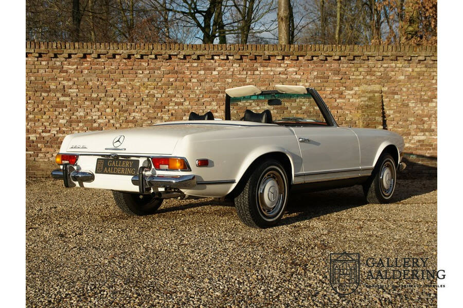 Immagine 44/50 di Mercedes-Benz 280 SL (1970)