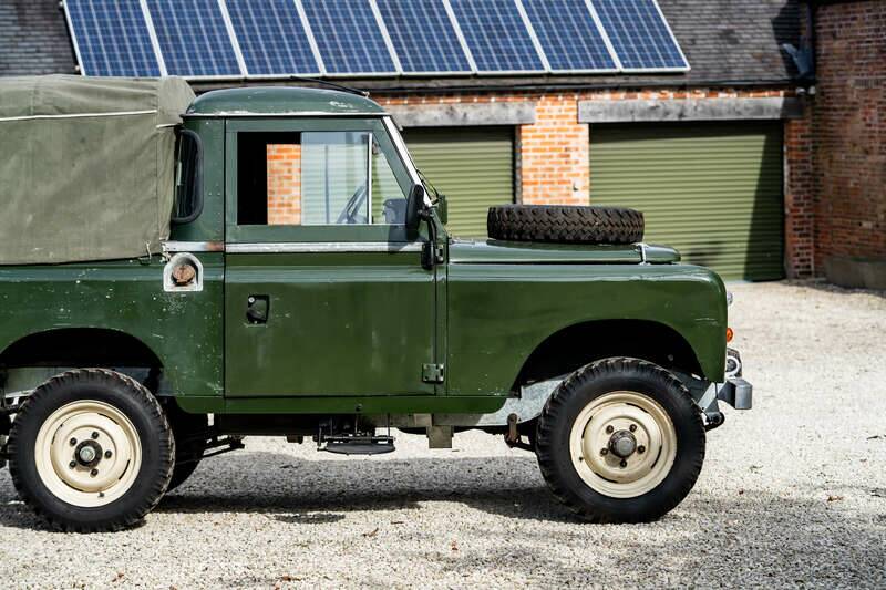 Afbeelding 29/50 van Land Rover 109 (1983)