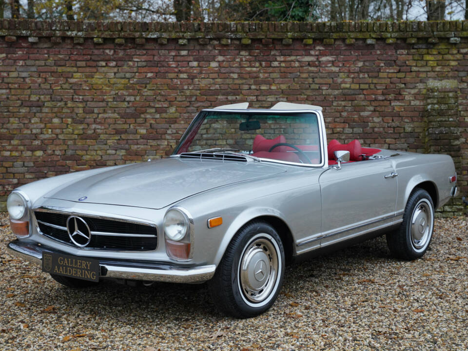 Image 1/50 de Mercedes-Benz 280 SL (1969)