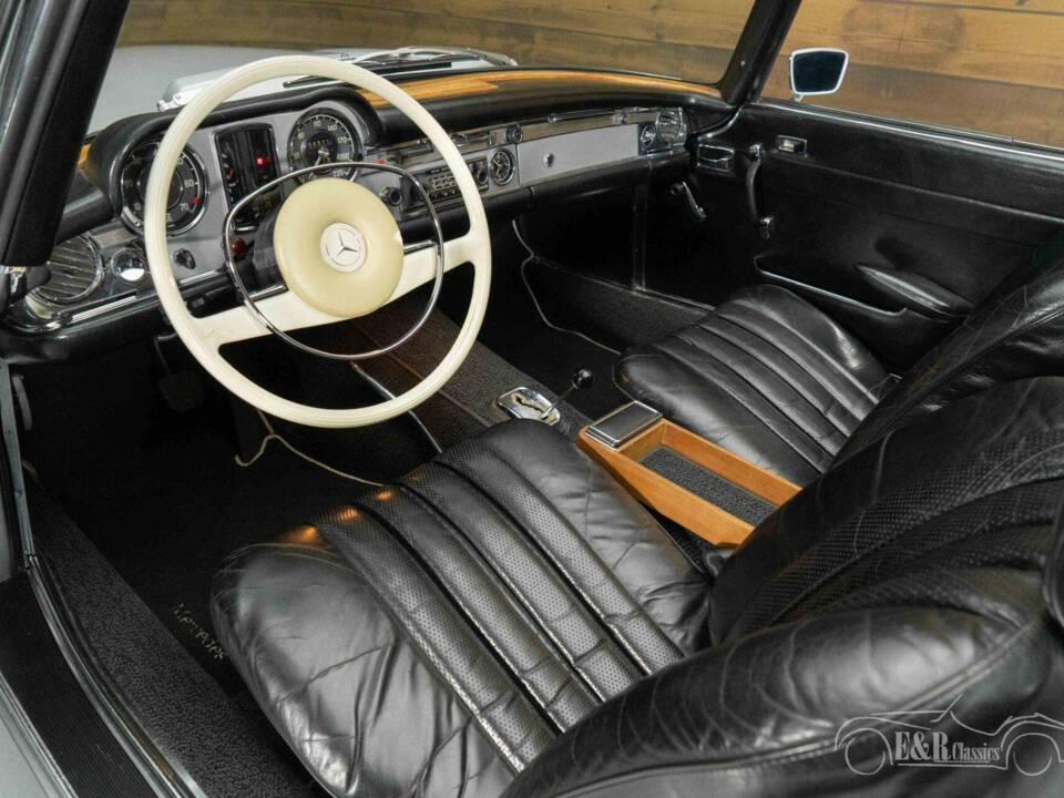 Image 10/19 de Mercedes-Benz 280 SL (1968)