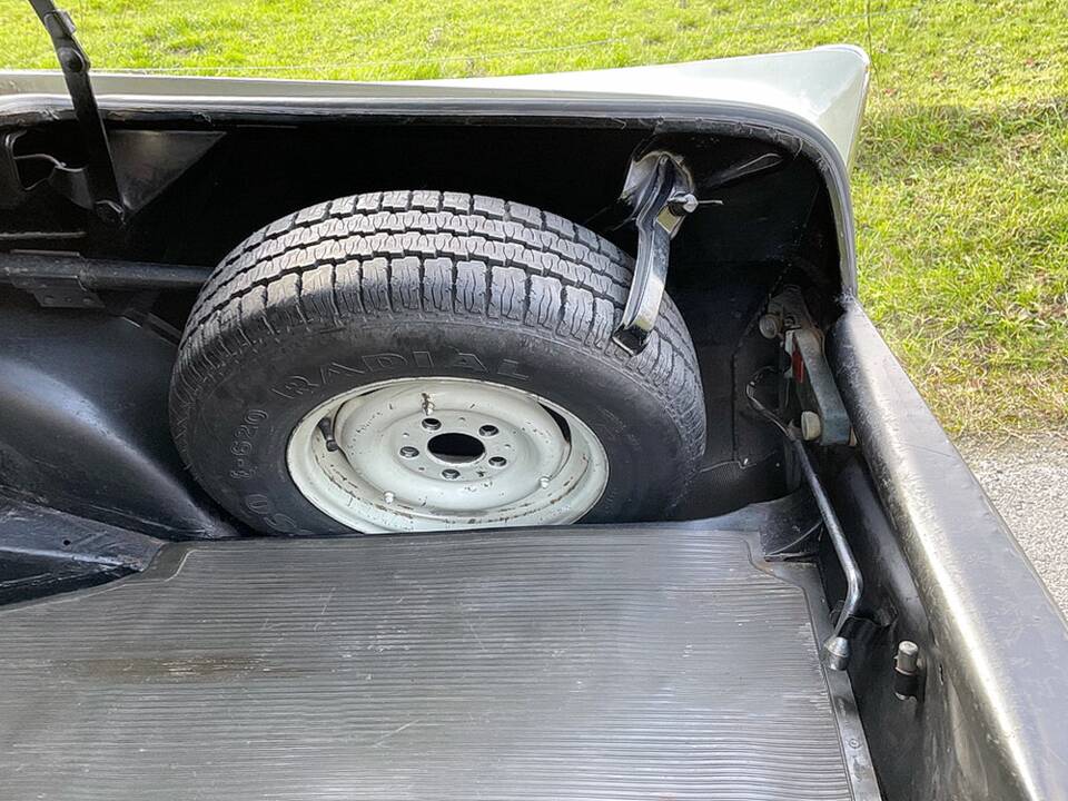 Image 15/16 de Mercedes-Benz 220 b (1964)