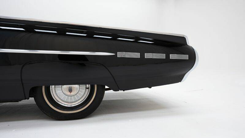 Afbeelding 3/15 van Ford Thunderbird (1962)