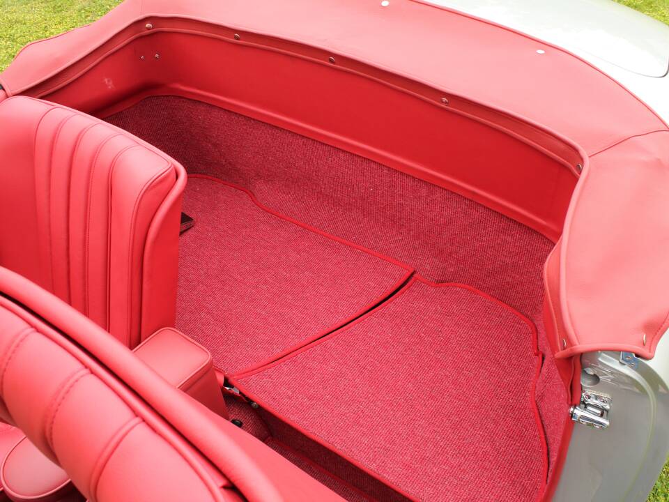 Image 19/33 de Mercedes-Benz 190 SL (1956)