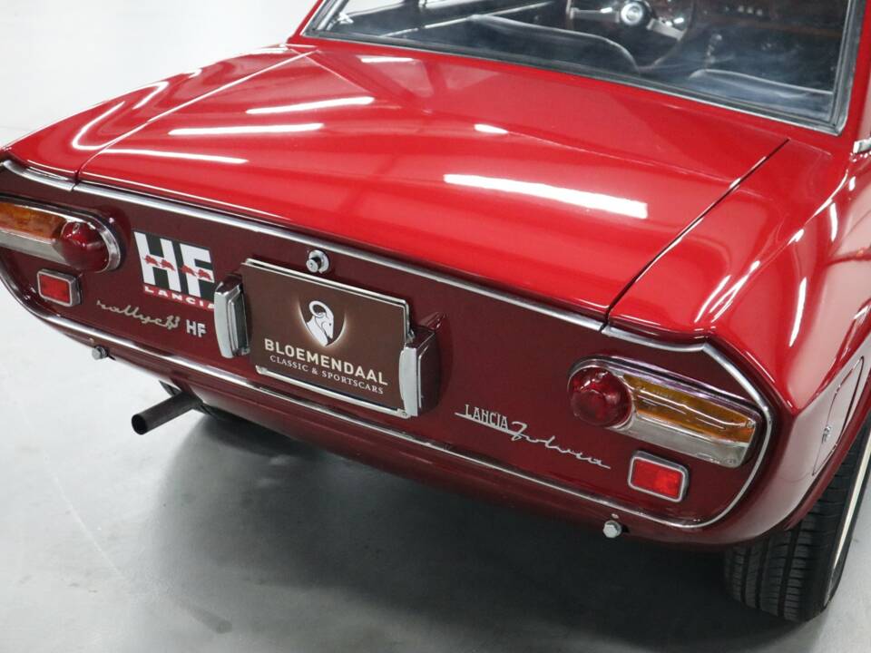 Image 32/66 of Lancia Fulvia Coupe Rallye HF (1968)