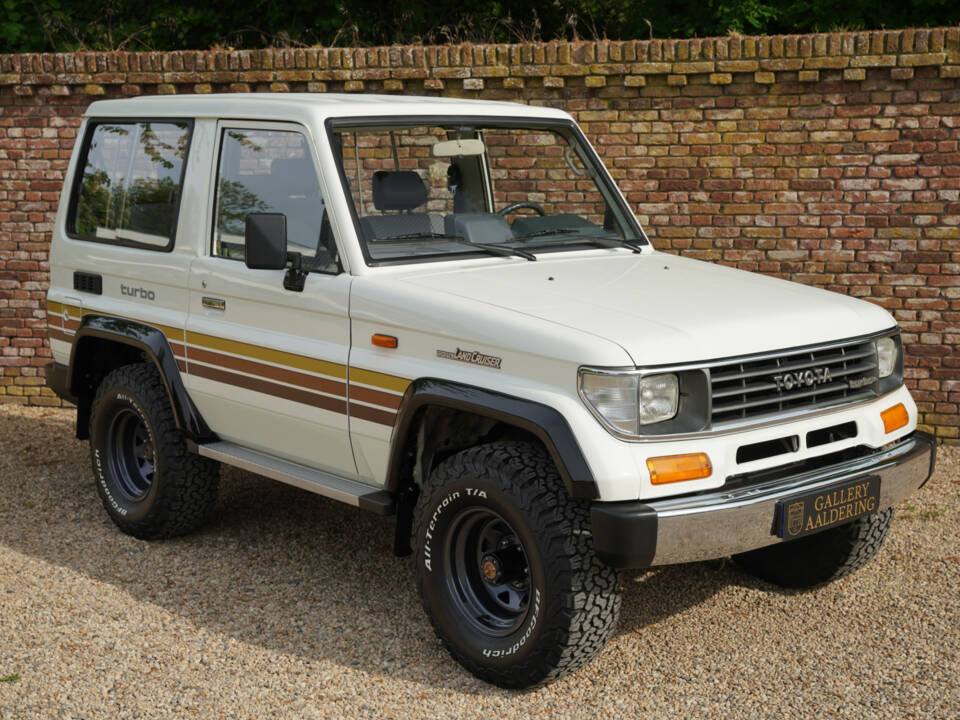 Immagine 24/50 di Toyota Land Cruiser 2.4 LX Turbo (1992)