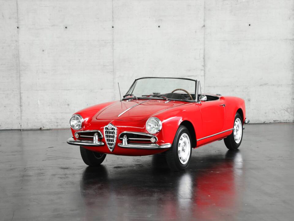 Image 9/50 of Alfa Romeo Giulietta Spider (1962)