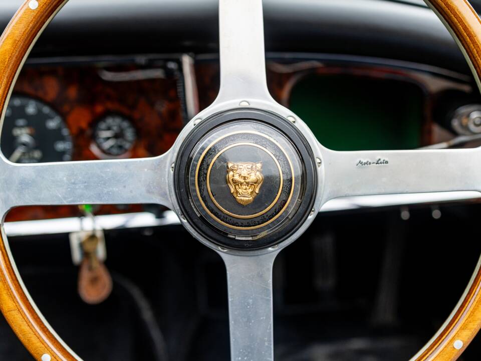 Afbeelding 47/50 van Jaguar XK 150 DHC (1959)
