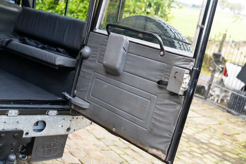 Image 26/50 of Land Rover Defender 110 Td5 (1999)