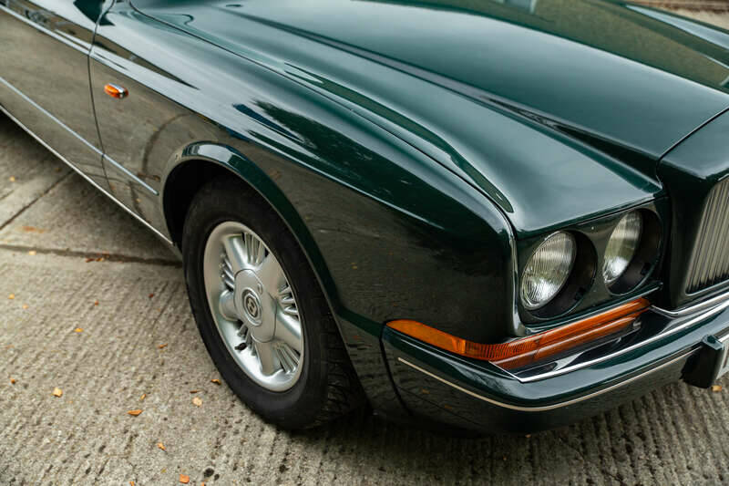 Afbeelding 30/50 van Bentley Continental S (1996)