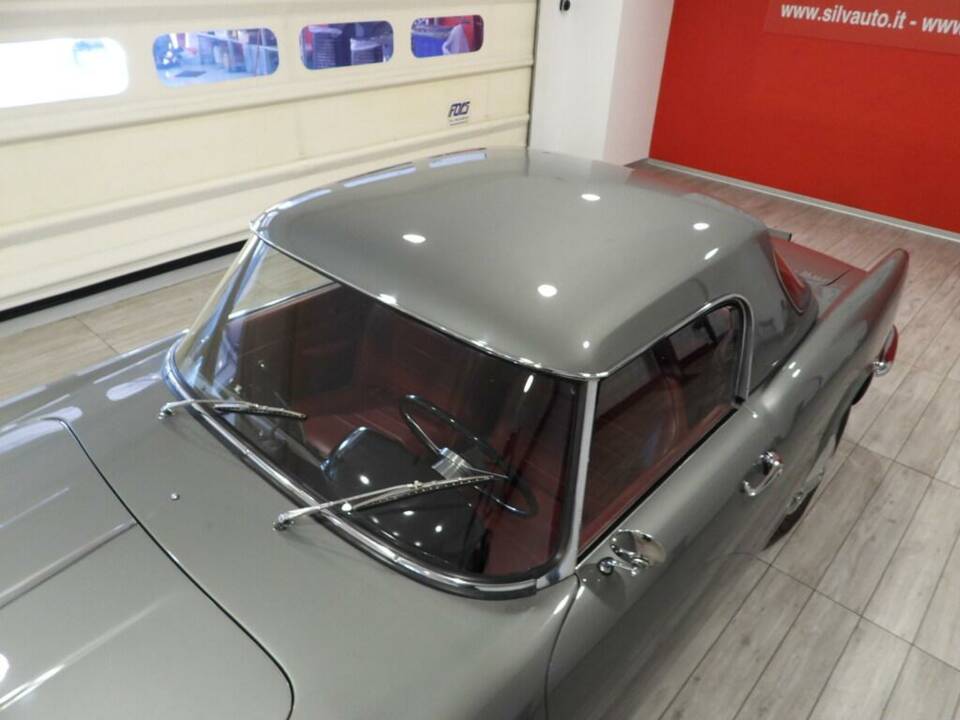 Image 8/10 of Alfa Romeo 2000 Spider (1959)