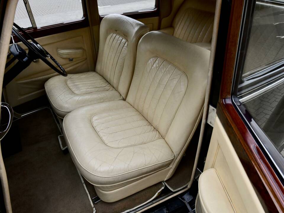 Bild 43/50 von Rolls-Royce Silver Dawn (1954)