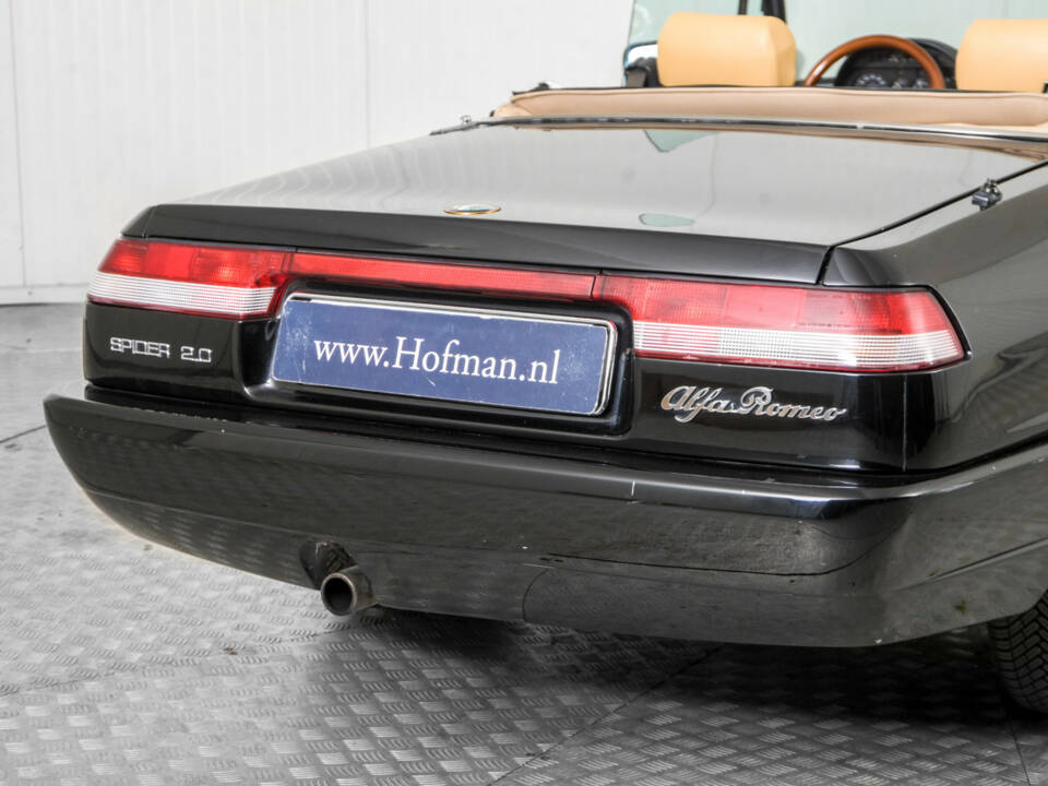 Bild 29/50 von Alfa Romeo 2.0 Spider (1991)