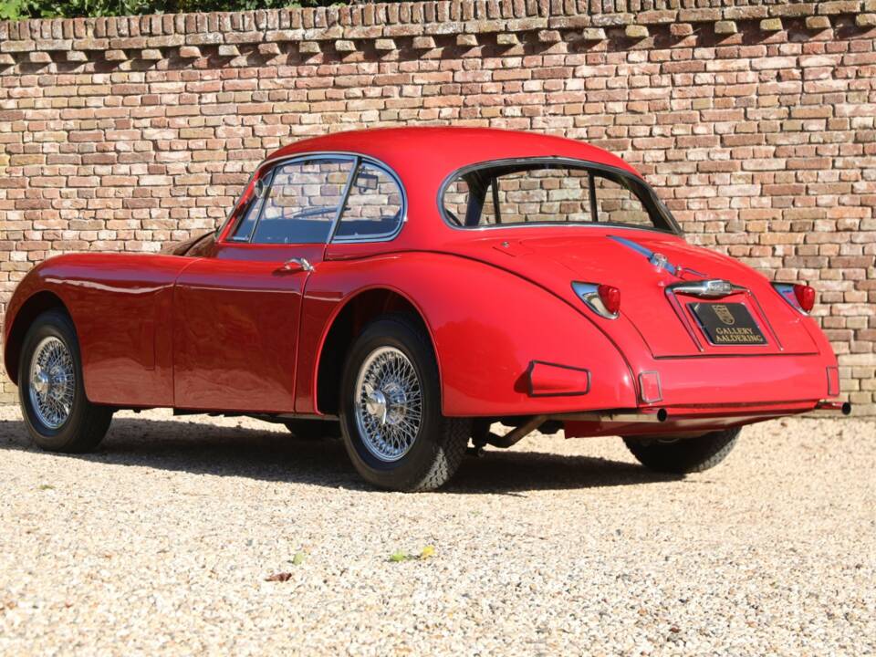 Bild 2/50 von Jaguar XK 150 FHC (1960)