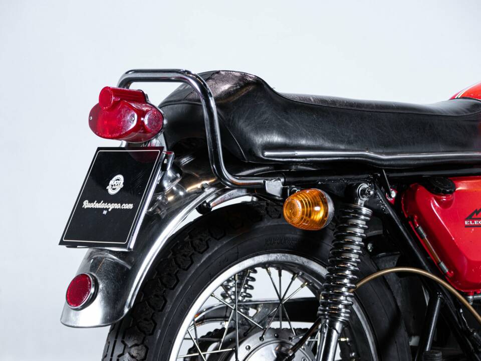 Immagine 39/50 di Kawasaki DUMMY (1970)