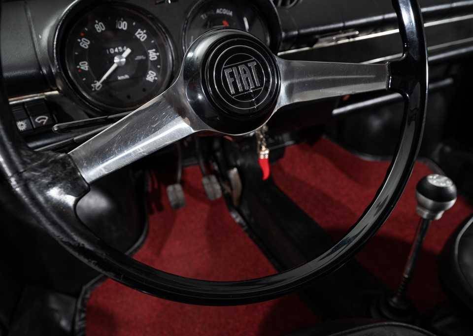 Bild 22/40 von FIAT 850 Coupe (1965)