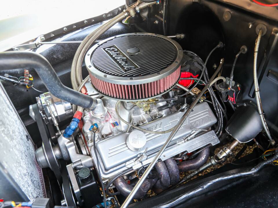 Imagen 42/50 de Chevrolet 3100 ½-ton (1955)