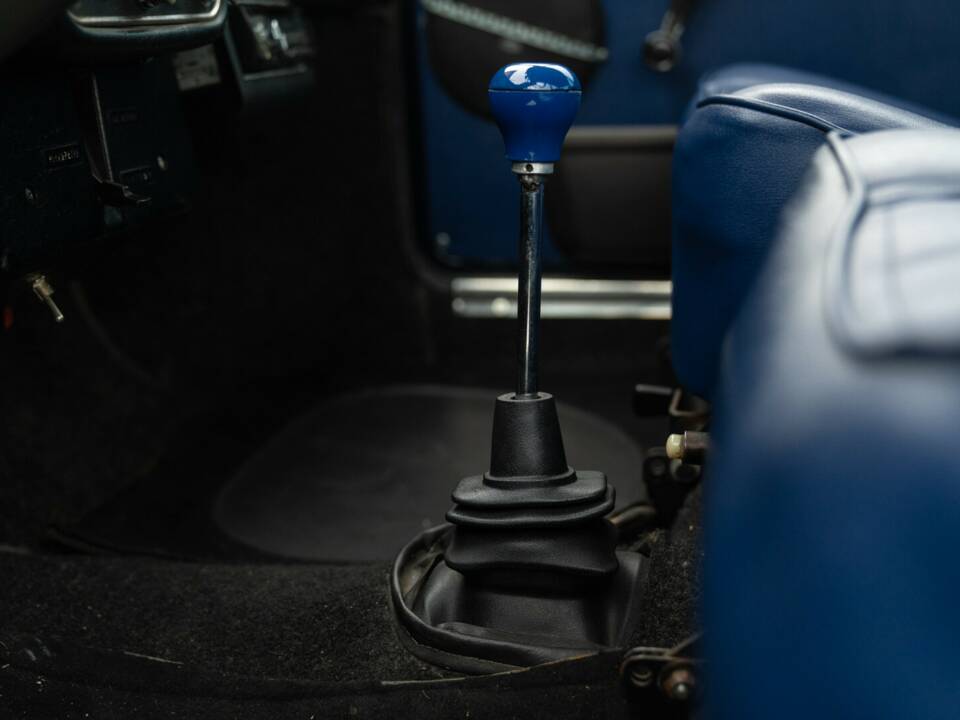 Image 22/34 of Innocenti Mini Cooper (1971)