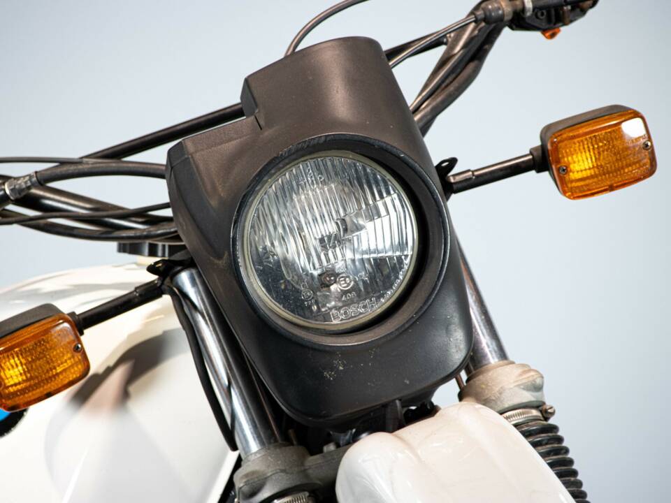 Image 27/50 of BMW R 80 GS (1983)