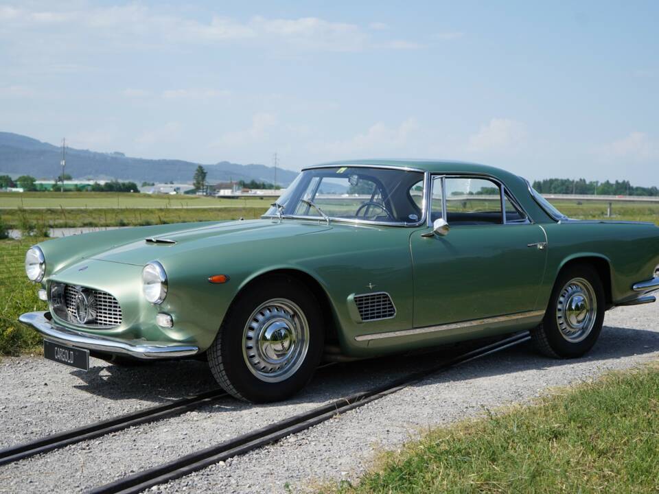 Image 51/75 of Maserati 3500 GT Touring (1961)