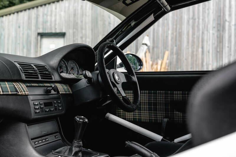 Immagine 48/50 di BMW M3 (2005)