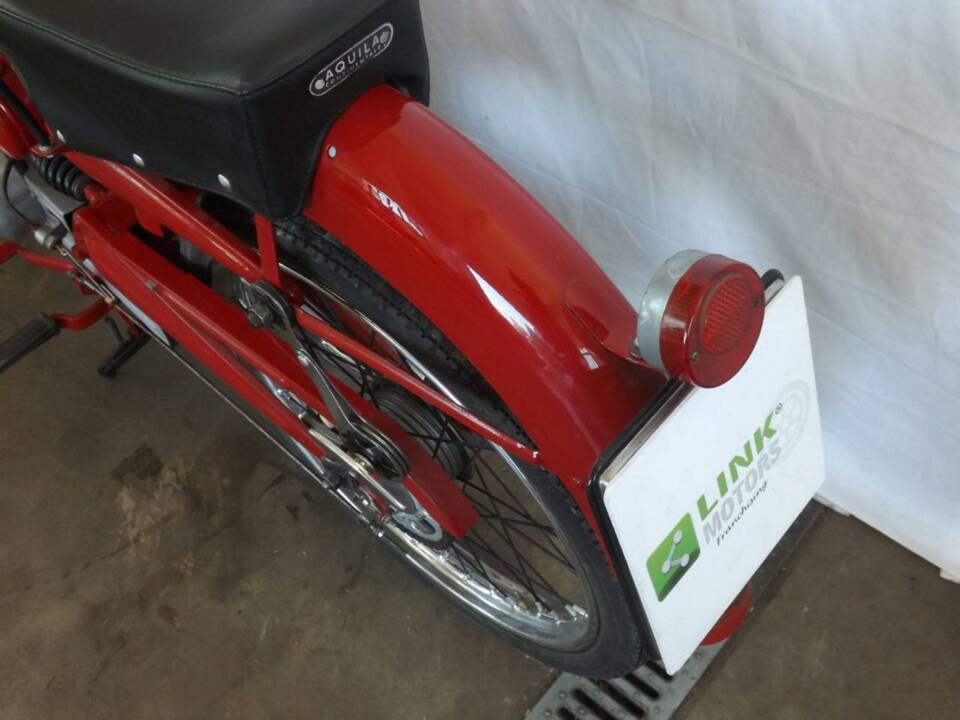 Image 13/44 of Moto Guzzi Cardellino 75 (1957)