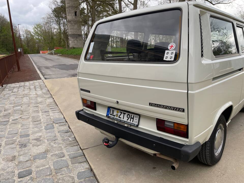 Imagen 3/40 de Volkswagen T3 Kombi 2.0 (1981)