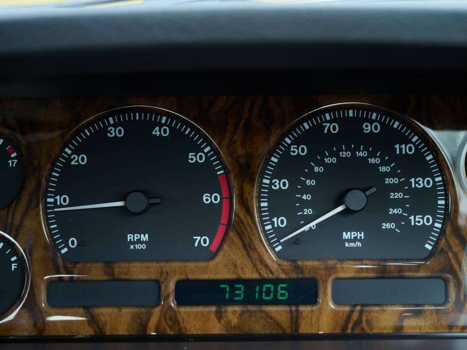 Afbeelding 45/50 van Jaguar XJ12 6.0 (1994)