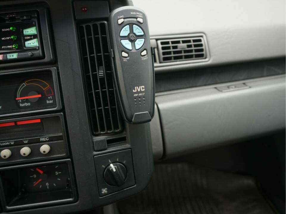 Image 20/42 of Volvo 480 Turbo (1992)