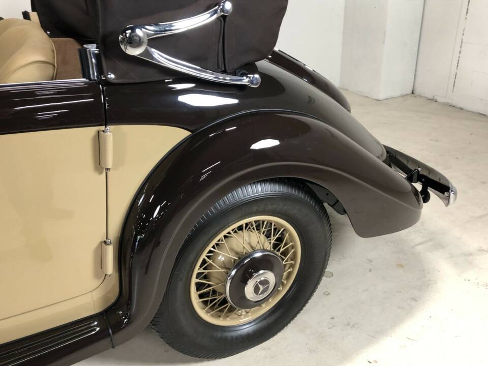 Image 29/38 of Mercedes-Benz 320 Cabriolet A (1938)