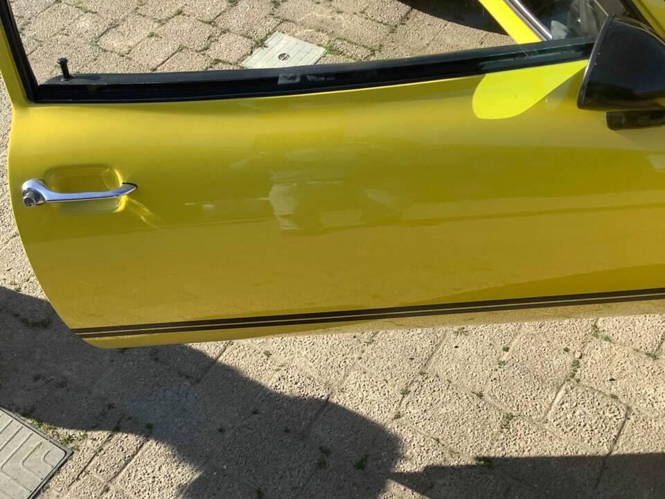 Bild 7/8 von Opel GT 1900 (1973)