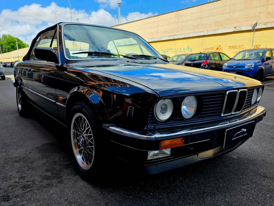 Bild 3/31 von BMW 320i (1988)