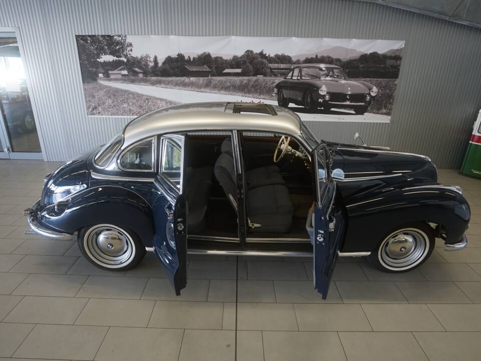 Image 10/33 of BMW 3200 S (1961)