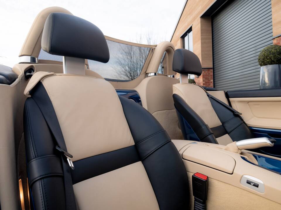 Afbeelding 74/77 van BMW Z8 (2001)