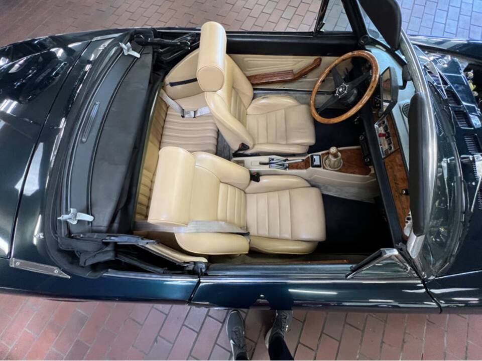 Afbeelding 17/19 van FIAT 124 Spider CS2 (1978)