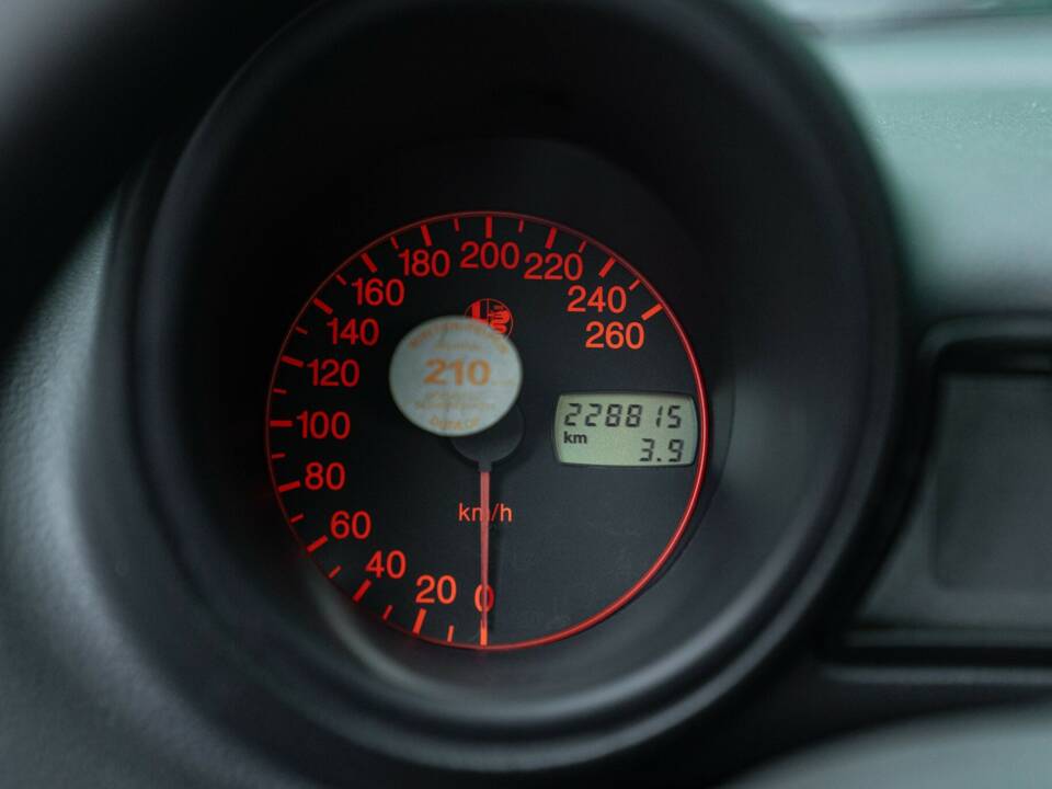 Imagen 45/50 de Alfa Romeo 156 2.5 V6 (2000)