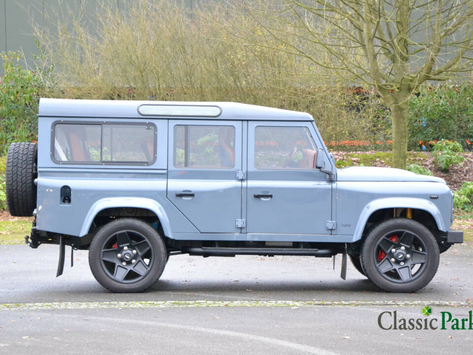 Image 6/50 of Land Rover Defender Tophat (2007)