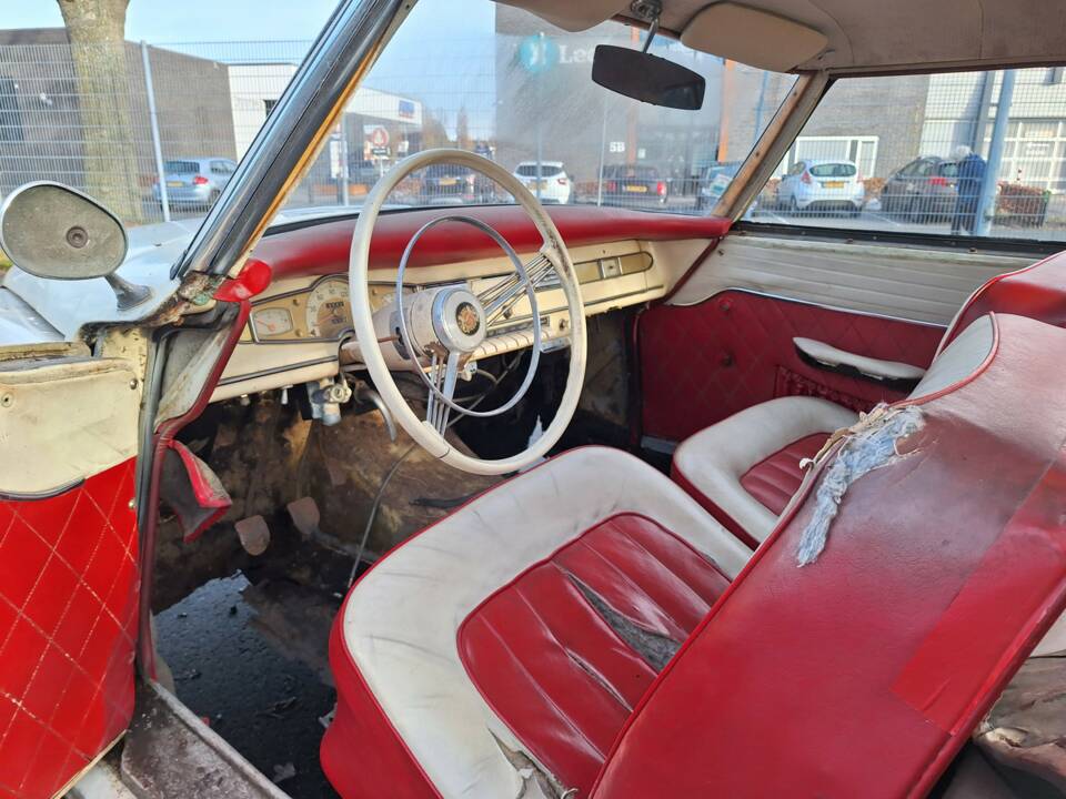 Image 3/13 of Borgward Isabella Coupe-Cabriolet (1960)